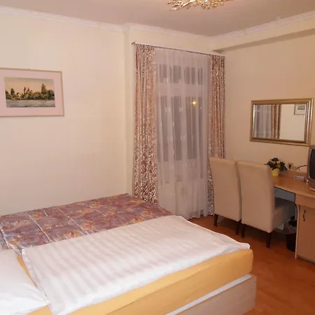 Zum Adler Hotel