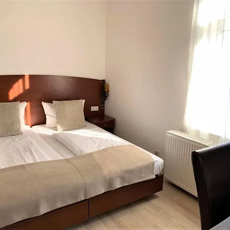 Zum Adler Hotel